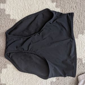 ASSETS by SPANX bathing suit bottom size Small